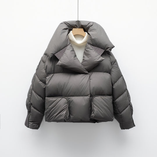 Damen modische verkürzte Steppjacke mit hoch geschlossenem Kragen und praktischen Taschen EB