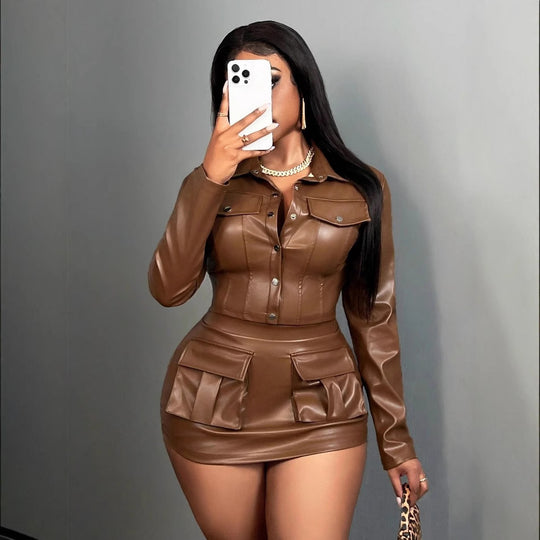 Damen Kunstleder Minikleid mit praktischen Klappentaschen EB