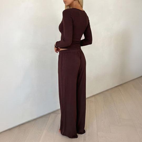 Damen nan elegantes Lounge-Set mit figurbetontem V-Ausschnitt Longsleeve und weiten Relax-Hosen EB