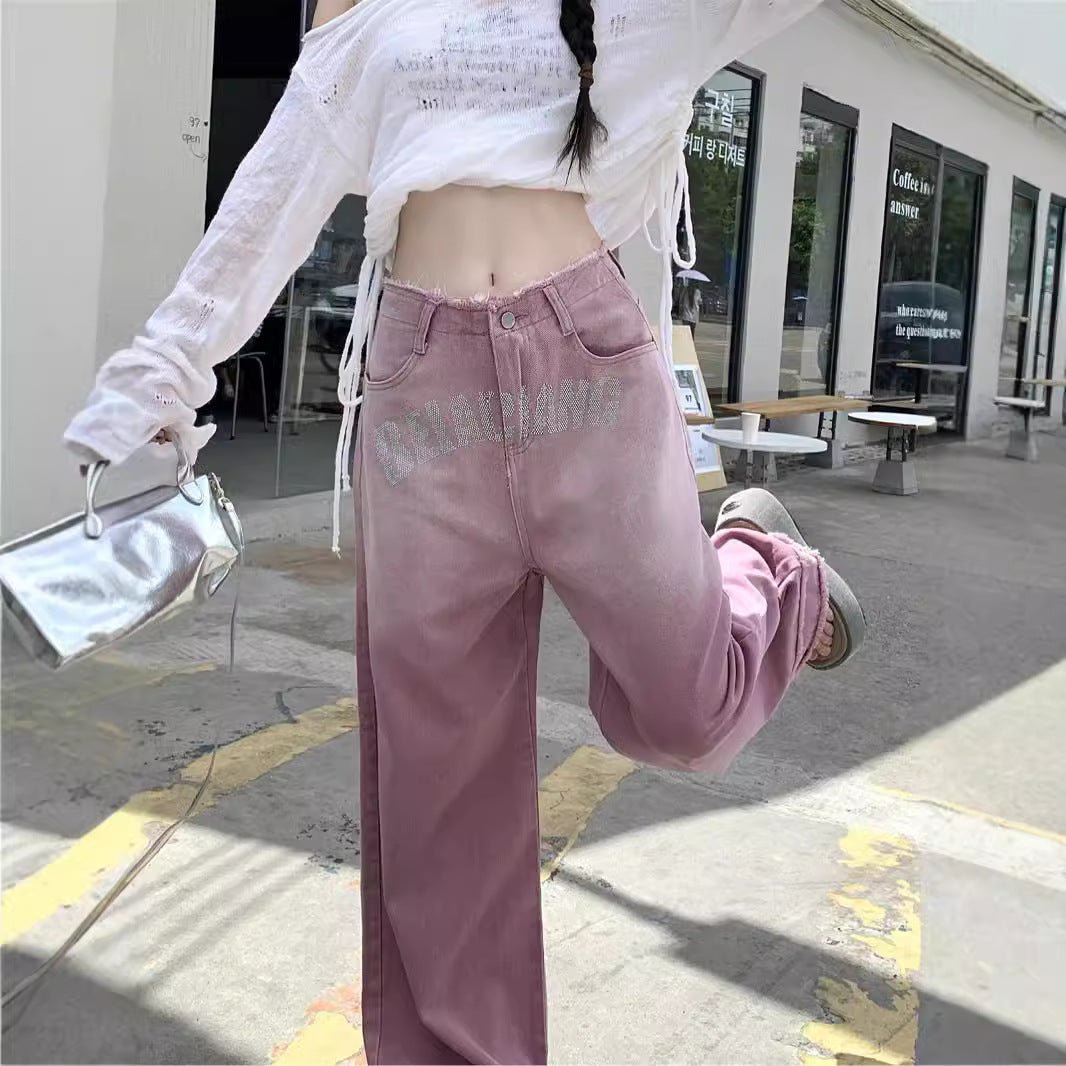 Damen lockere High-Waist Jeans mit fransigem Saum und modischen Schriftzügen EB