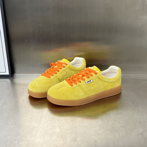 Damen Sportliche Sneaker aus weichem Wildleder mit modischem Schnürdesign EB