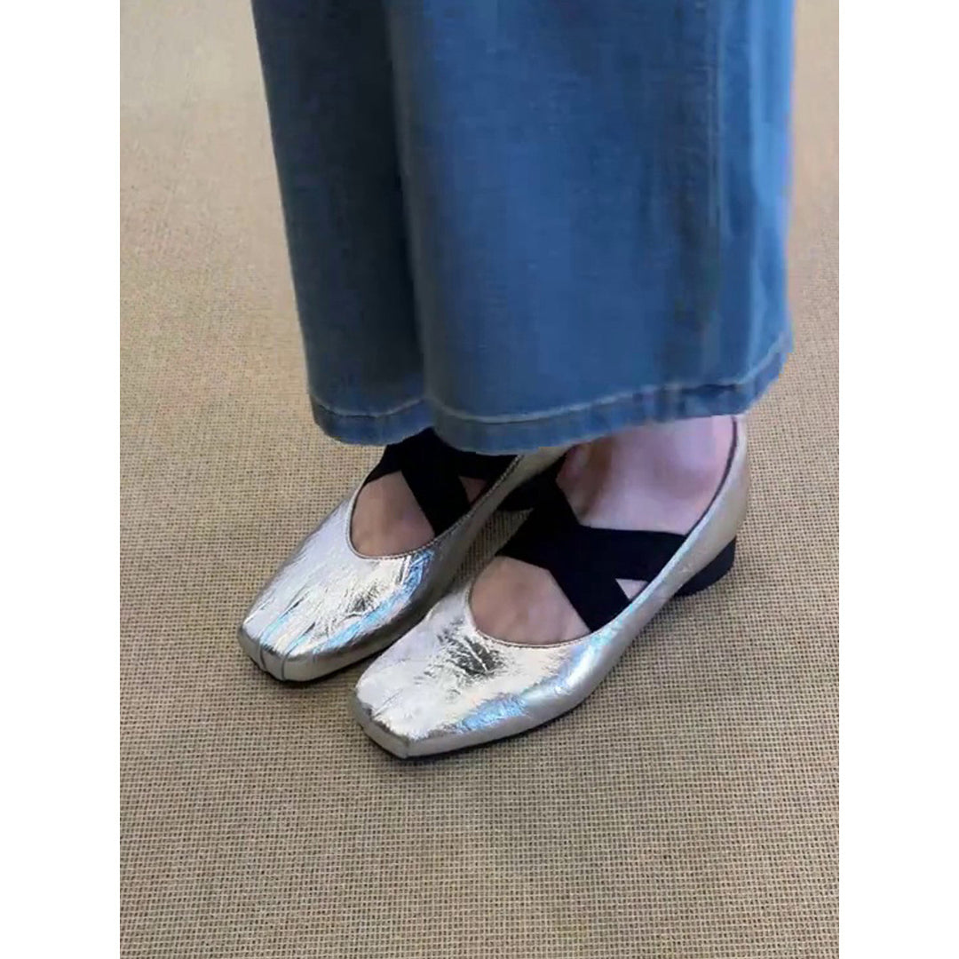 Damen Ballerina-Schuhe mit modischem Kreuzriemen und glänzender Oberfläche EB