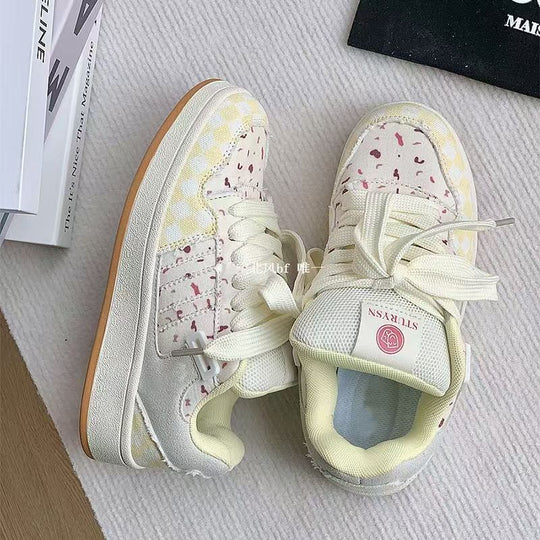 Damen Sportliche Sneakers mit verspieltem Design und atmungsaktiver Obermaterialkombination EB