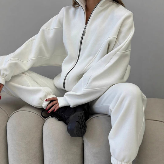 Damen Oversize-Halbzip-Sweatjacke mit sculptender High-Waist-Jogginghose aus schwerem French-Terry Eichborn Berlin