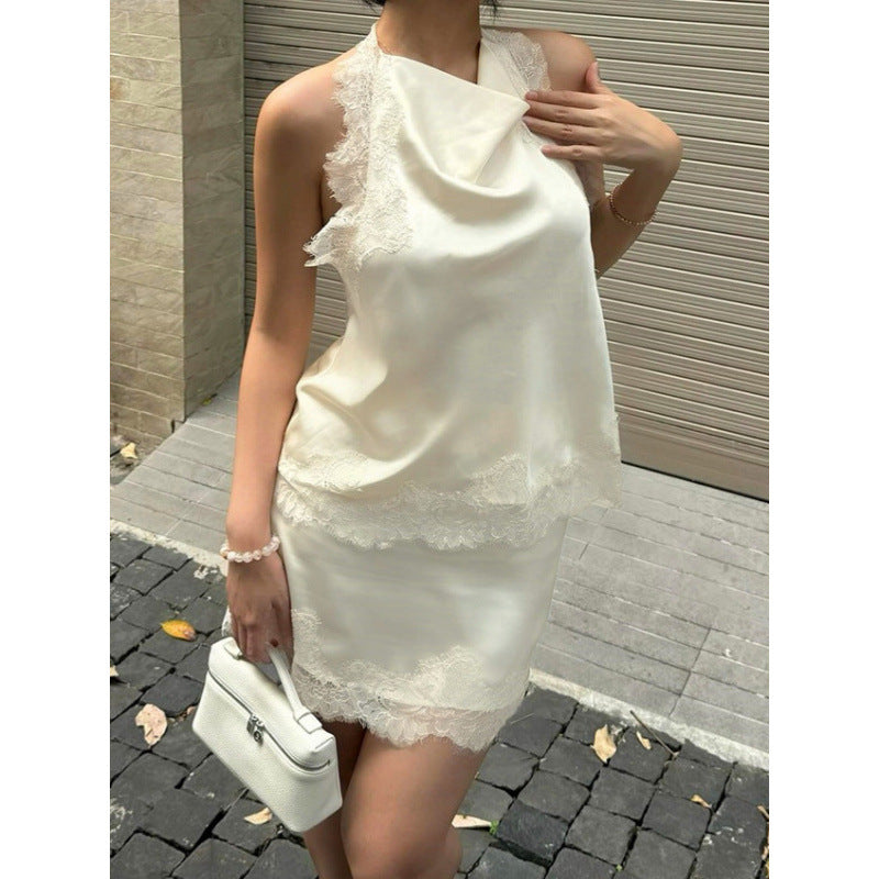 Damen Raffiniertes Abendkleid mit Spitze und fließendem Schnitt EB