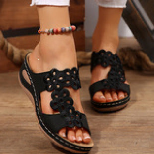 Damen Komfortable Muldenschuhe mit Blumendetail EB