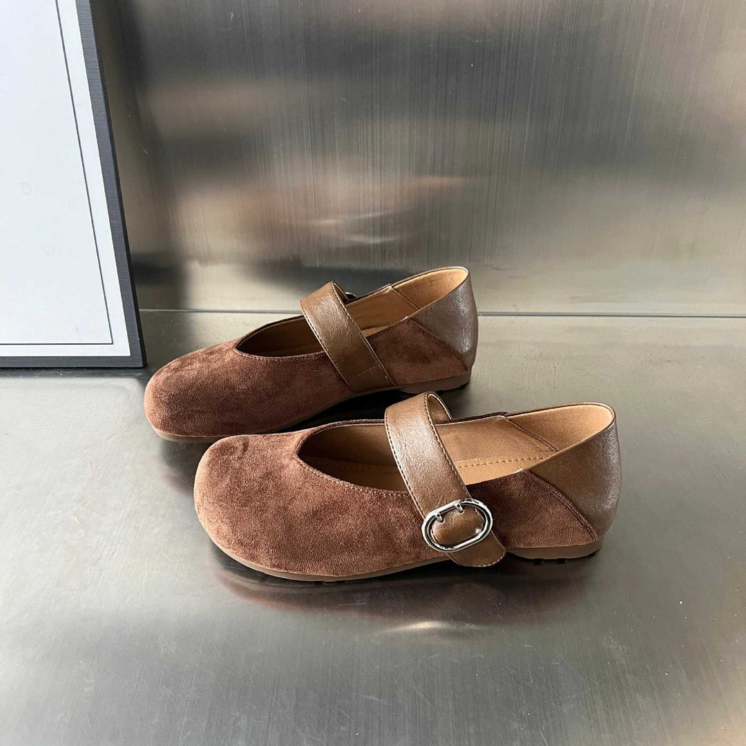 Damen Mokassins mit elegantem Riemen und hochwertiger Veloursoberfläche EB