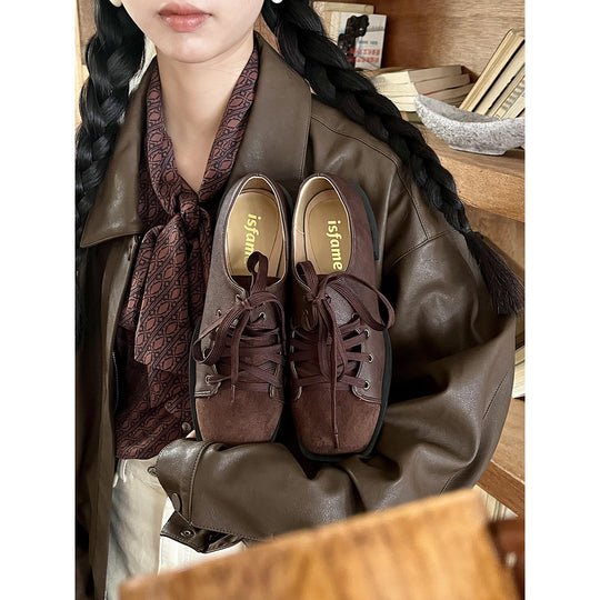 Damen sportliche Schnürschuhe aus Veloursleder mit rutschfester Sohle EB