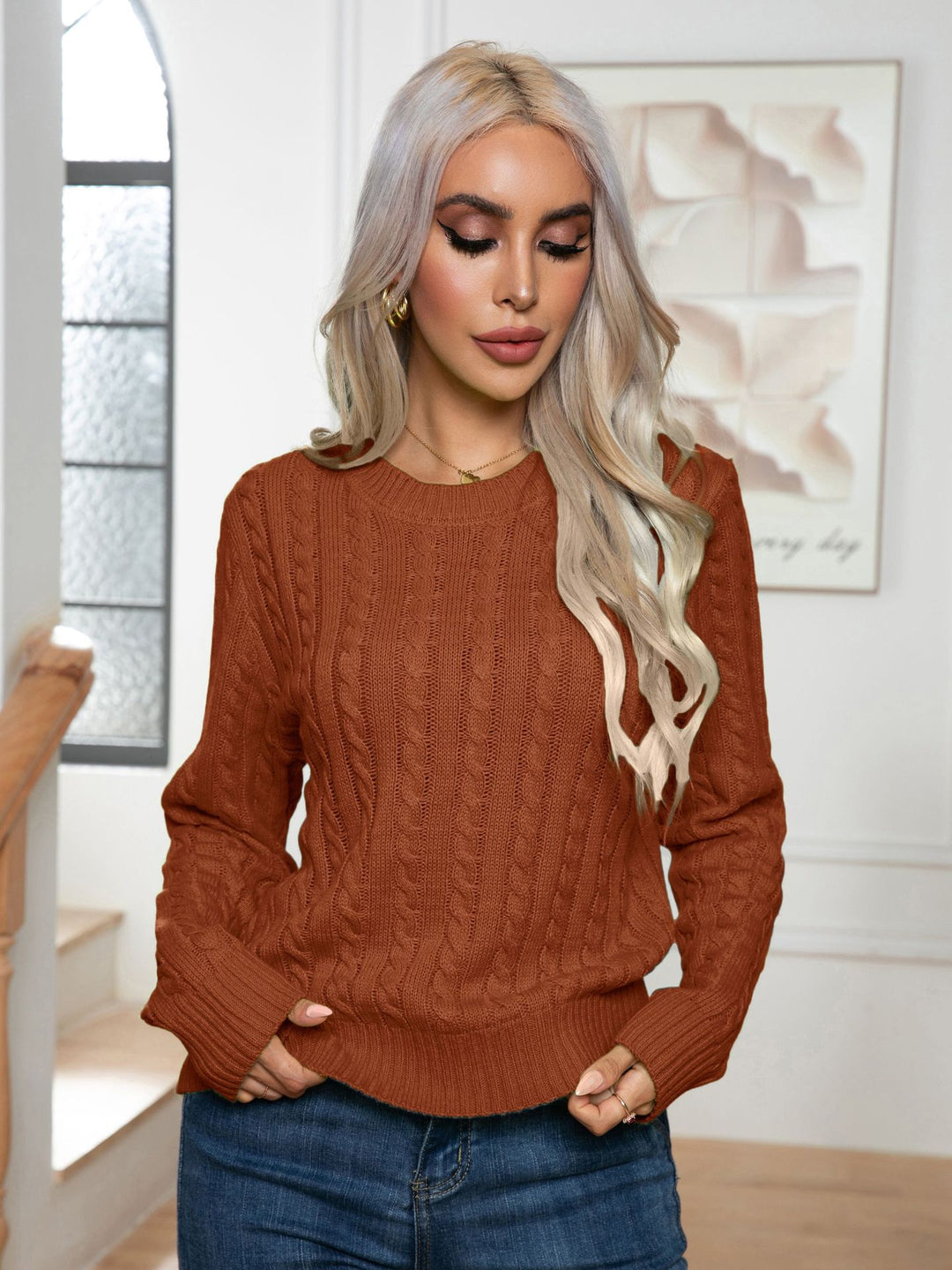 Damen Strickpullover mit Zopfmuster und weitem Ausschnitt EB