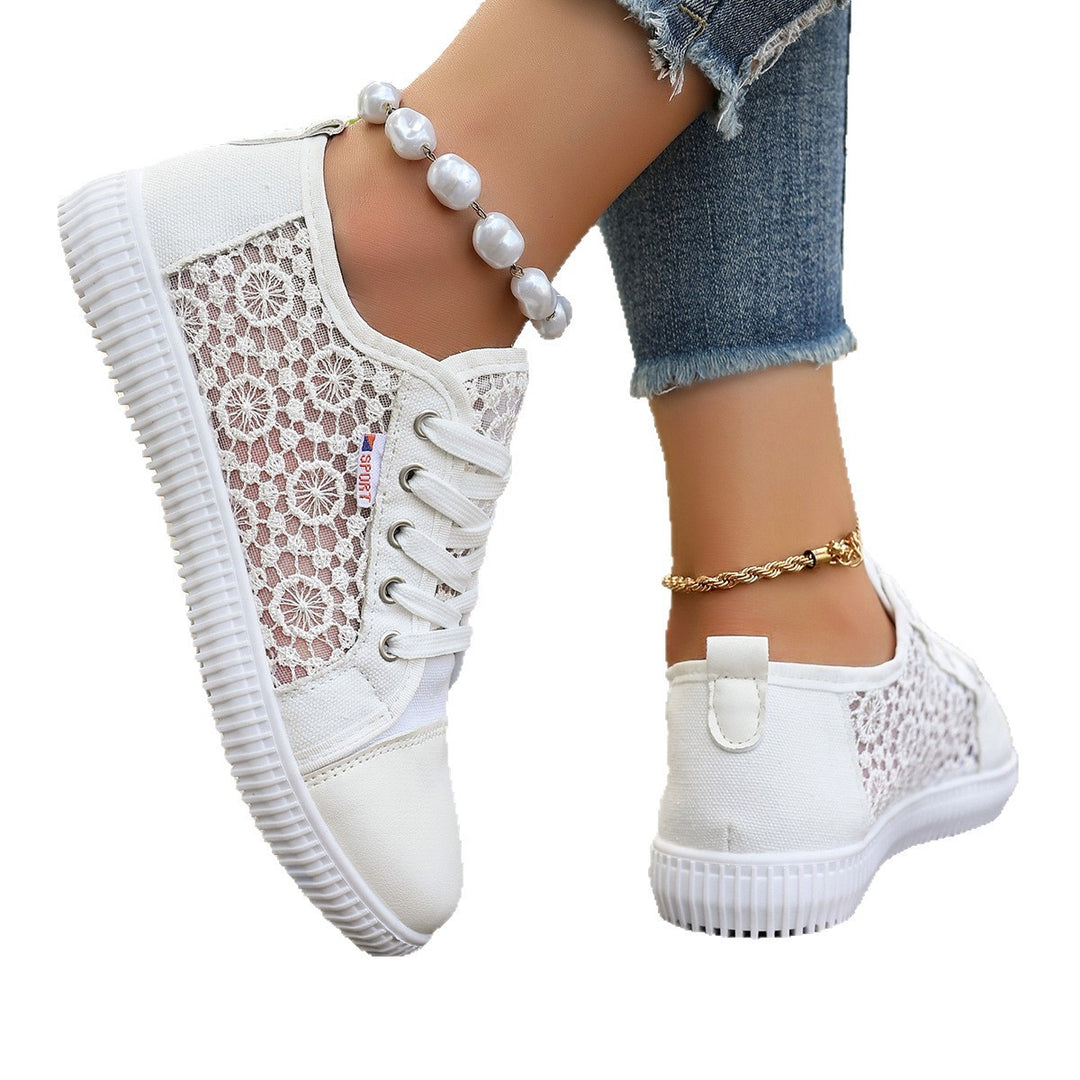 Damen Sneakers mit floraler Spitze und leichter Sohle EB