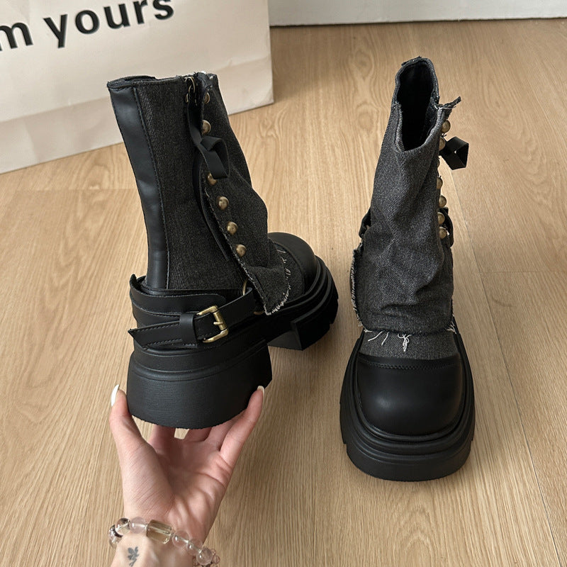 Damen Modische Chunky Stiefeletten mit dekorativem Riemen und robustem Profil EB