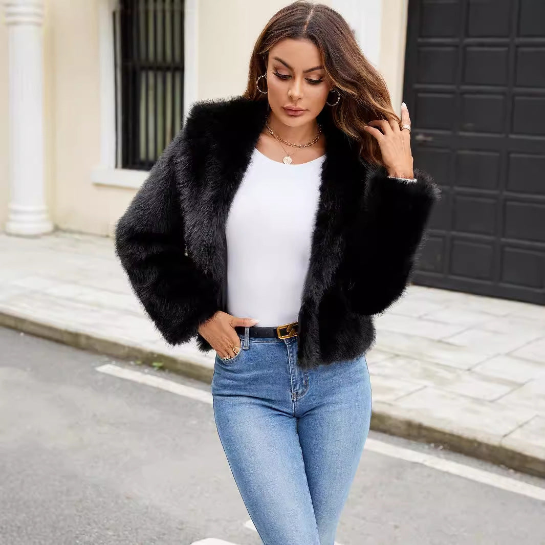 Damen Elegante und trendige Kunstpelzjacke EB