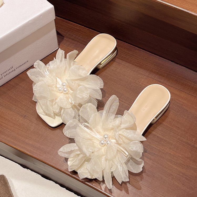 Damen elegante Pantoletten mit floralem Akzent EB