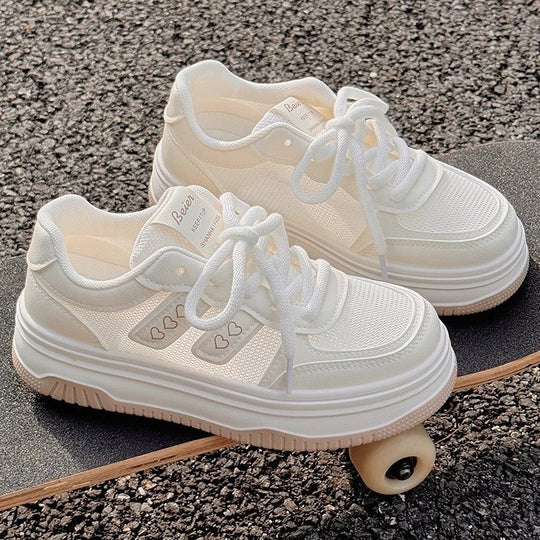 Damen Sportliche Sneakers mit atmungsaktiver Netzstruktur und stoßdämpfender Sohle EB