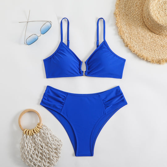Damen modischer Triangel-Bikini mit seitlichen Raffungen EB