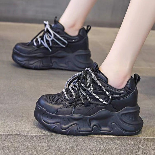 Damen Sportliche Chunky-Sneaker mit innovativem Dämpfungssystem und rutschfester Sohle EB