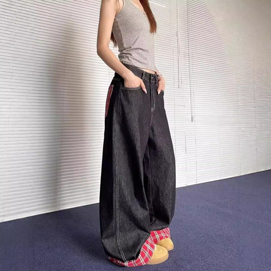 Damen weite Denim-Hose mit lässigem Schnitt und auffälligen Nähten EB