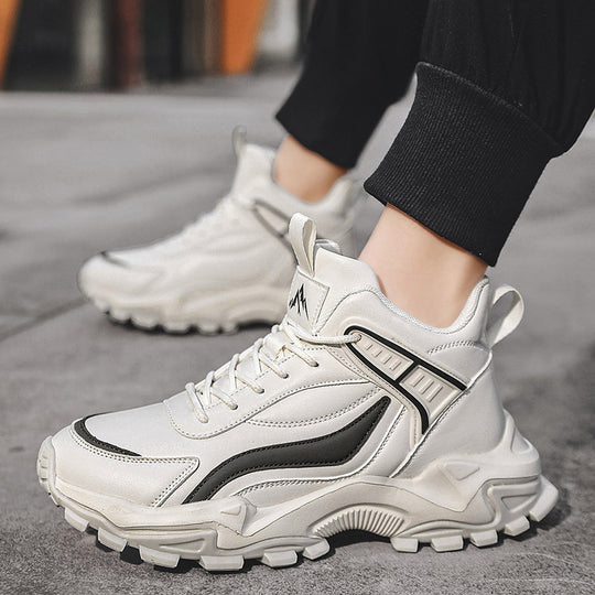 Damen Sportliche High-Top Sneaker mit dämpfendem Obermaterial und rutschfester Sohle EB