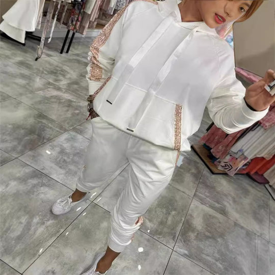 Damen Modischer Sweatanzug mit glitzernden Akzenten EB