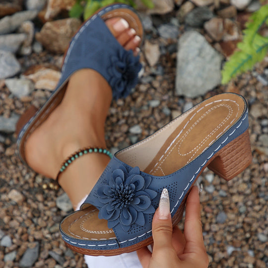 Damen elegante Pantoletten mit floralem Design und komfortablem Blockabsatz EB