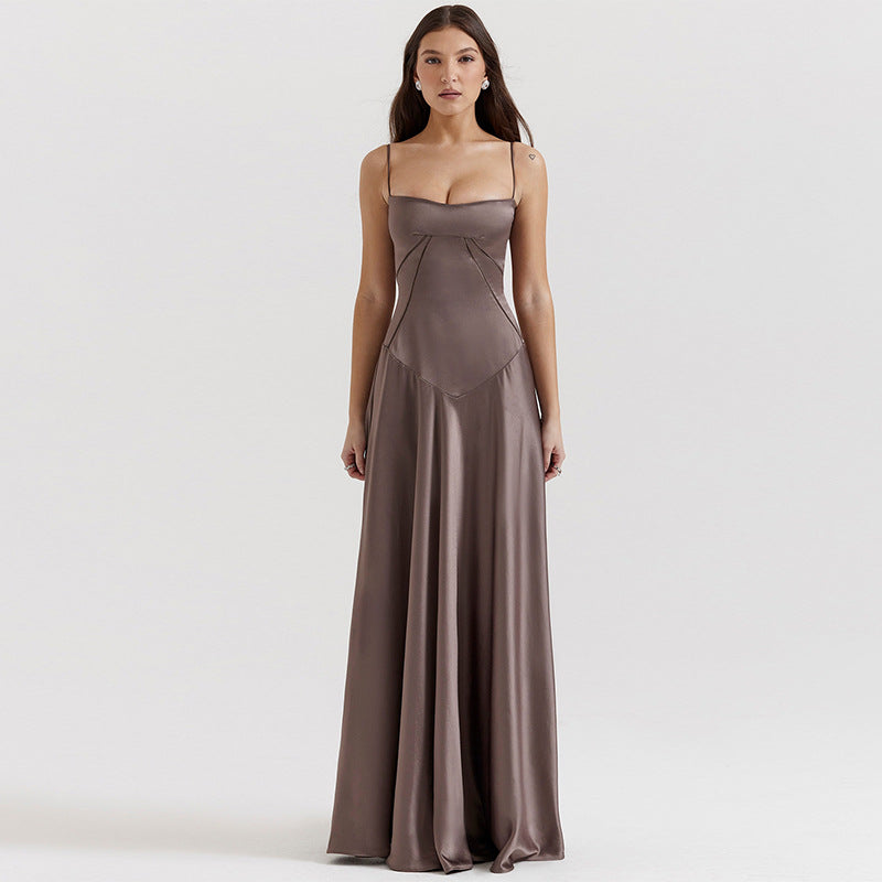 Damen Elegantes Maxikleid mit schmalen Spaghettiträgern und fließendem Satinfall EB