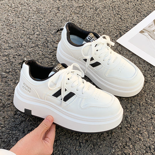 Damen Chunky Sneaker mit hochgradiger Dämpfung und atmungsaktiver Oberflächenstruktur EB