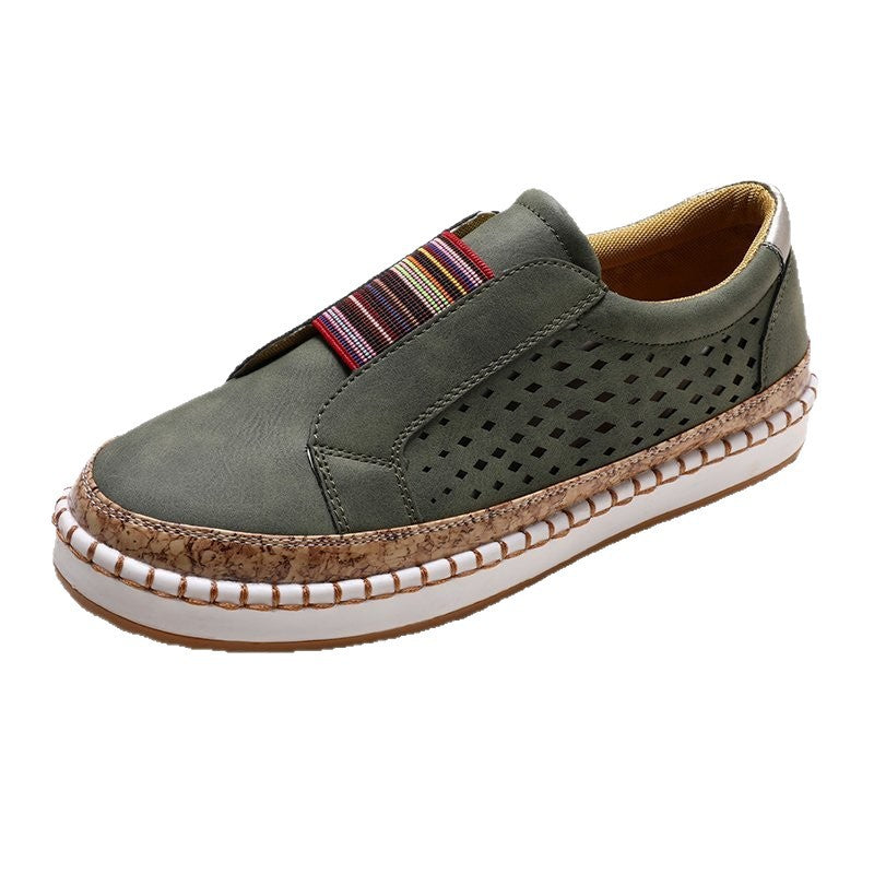 Damen lässige Slip-On Sneakers mit perforierten Details EB