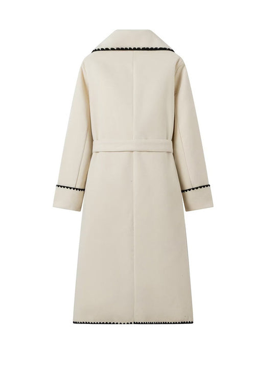 Damen eleganter Longcoat mit Bindegürtel und kontrastierenden Paspeln EB