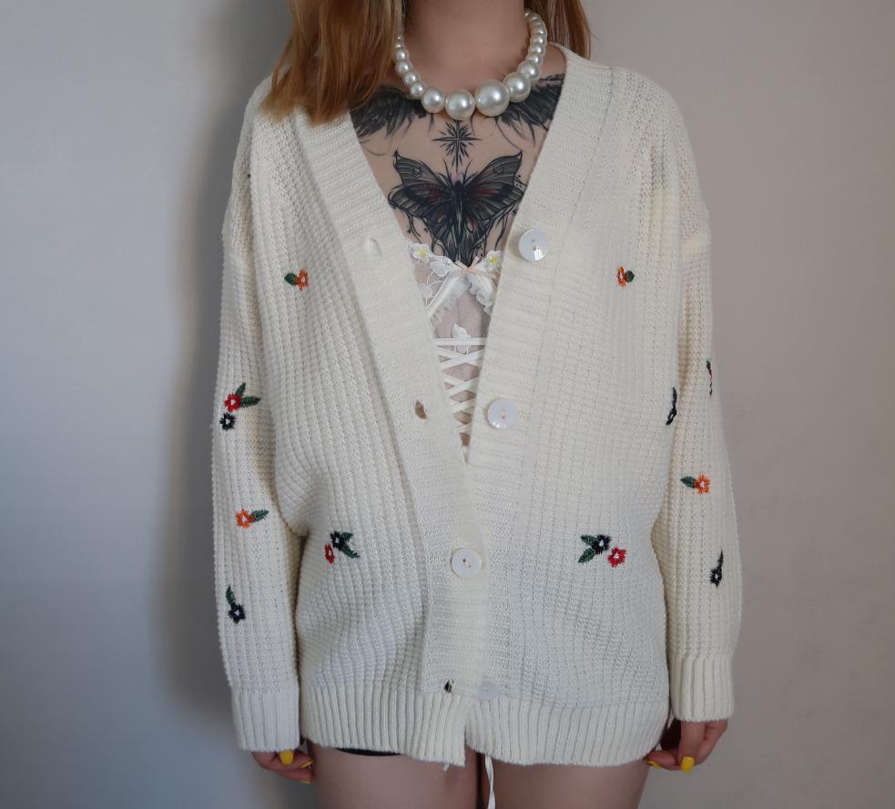 Damen Strickjacke mit buntem Blumenstickereien EB