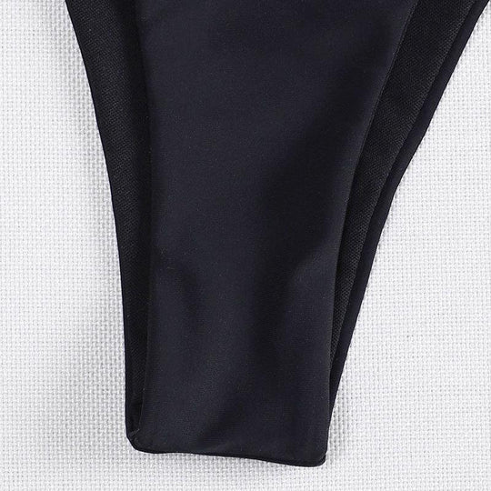 Damen Bikini-Unterteil mit verstellbaren Bindebändern und eleganten Metallringen EB