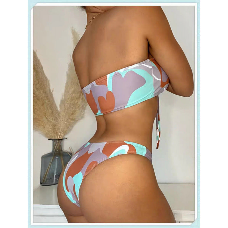 Damen Bikini-Set mit elegantem Wickelrock und modischem Muster EB