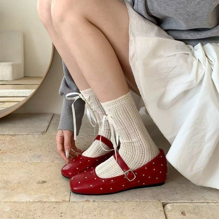 Damen elegante Ballerinas mit modischem Riemen und funkelnden Verzierungen EB