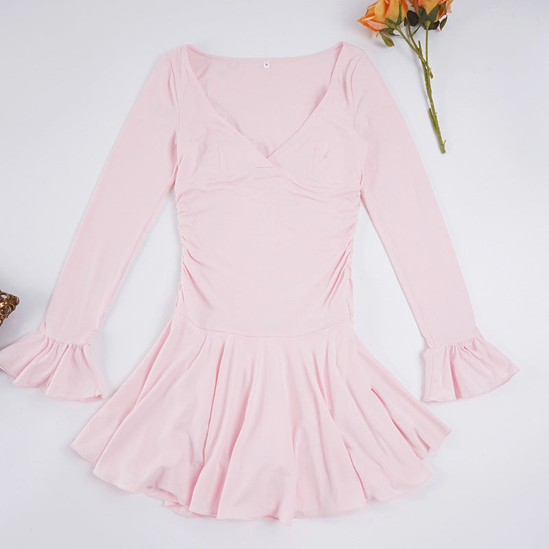 Damen nan tailliertes V-Ausschnitt Skaterkleid mit geraffter Taille und Volantärmeln EB