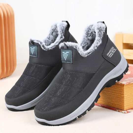 Damen Wärmeisolierte Wanderstiefel mit rutschfester Profilsohle EB