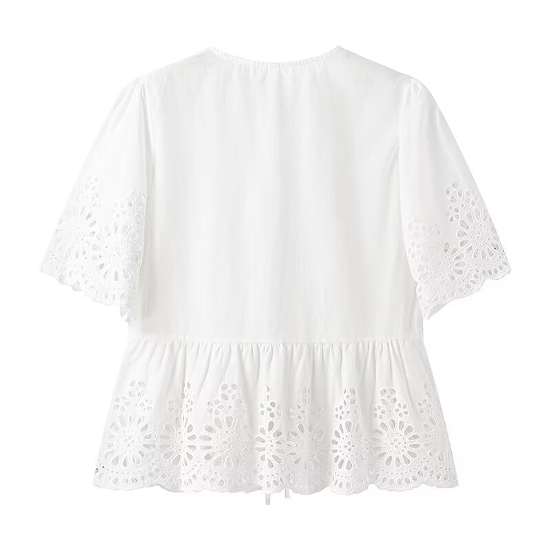 Damen Blusenshirt mit floralem Spitzenbesatz und Rüschendetails EB