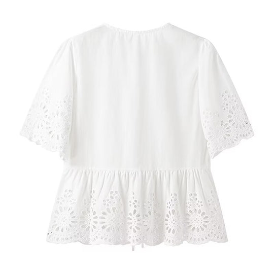 Damen Blusenshirt mit floralem Spitzenbesatz und Rüschendetails EB