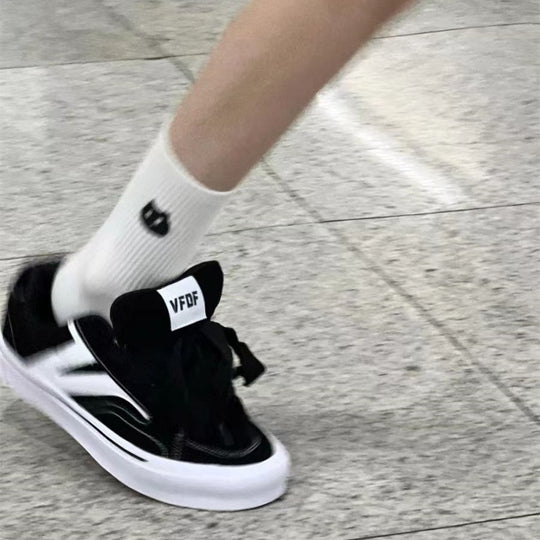 Damen Trendige Sneakers mit hohem Komfort und sportlicher Sohle EB