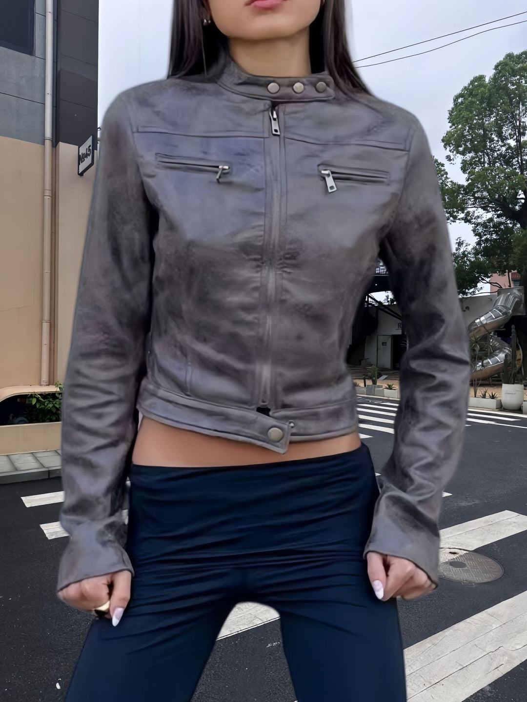 Damen trendige Bikerjacke aus hochwertigem Kunstleder EB