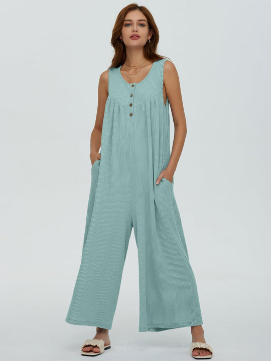 Damen Freizeit-Overall mit tiefem Ausschnitt und praktischen Taschen EB