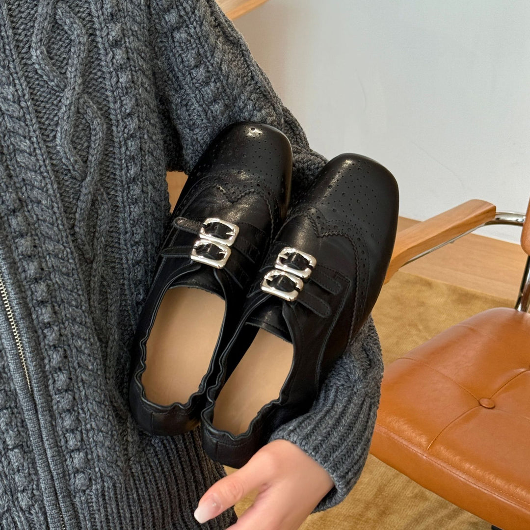 Damen Elegante Mokassins mit geschmackvollem Riemendesign und hochwertiger Lederverarbeitung EB