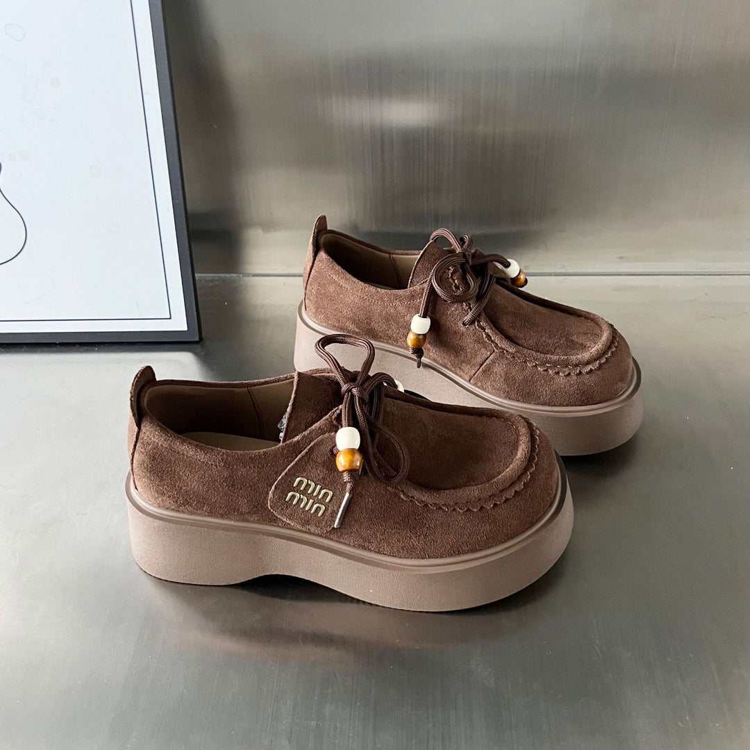 Damen Mokassin-Sneaker mit bequemer Plateau-Sohle und dekorativem Schnürsystem EB