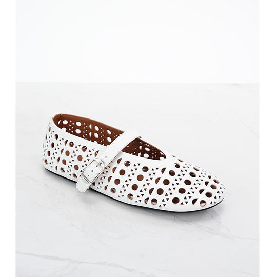 Damen Ballerinas mit perforiertem Design und verstellbarem Riemen EB