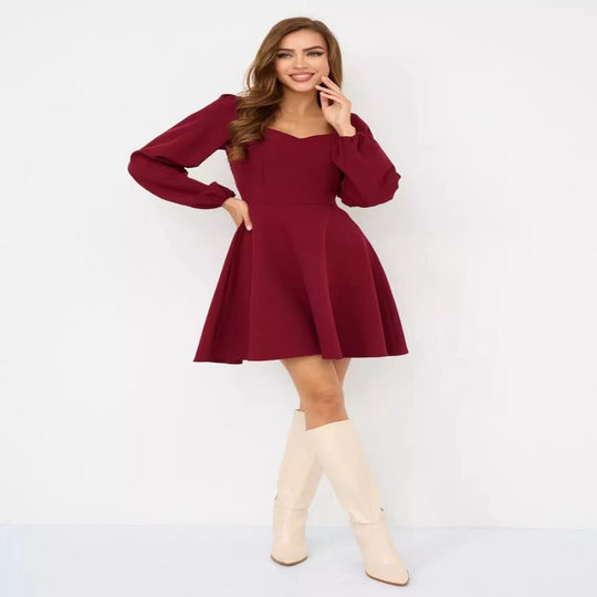 Damen Minikleid mit Puffärmel und Herz-Ausschnitt EB