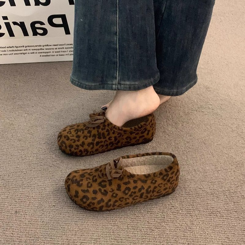 Damen Bequeme Clogs mit Satinband EB