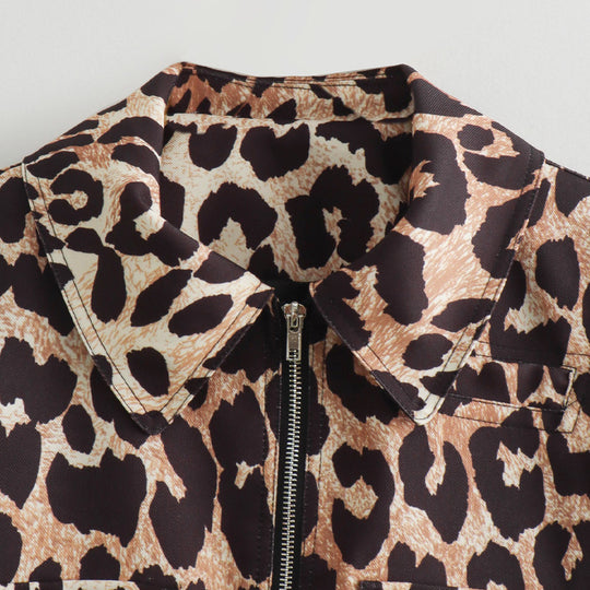 Damen cropped Wildlederjacke mit elegantem Leo-Print EB