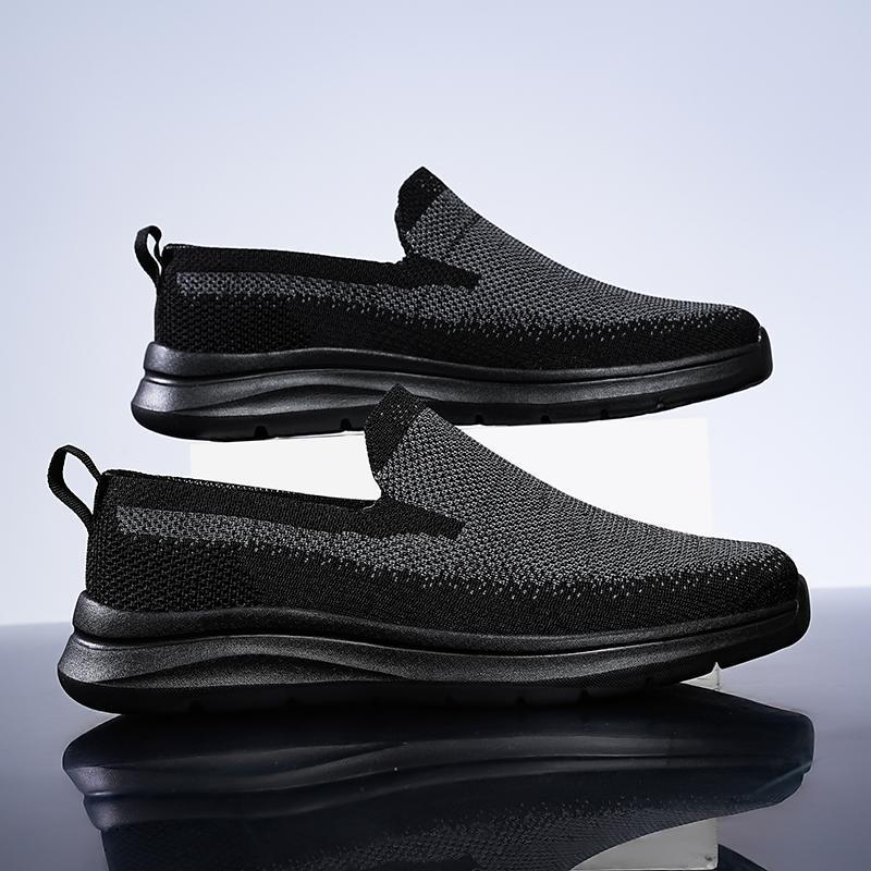 Damen Bequeme Slip-On Sneakers mit strukturierter Konstruktionsart EB
