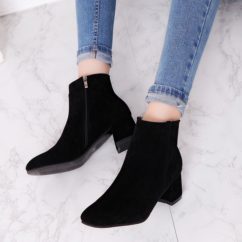 Damen Stiefeletten mit elegantem Reißverschluss und softem Obermaterial EB