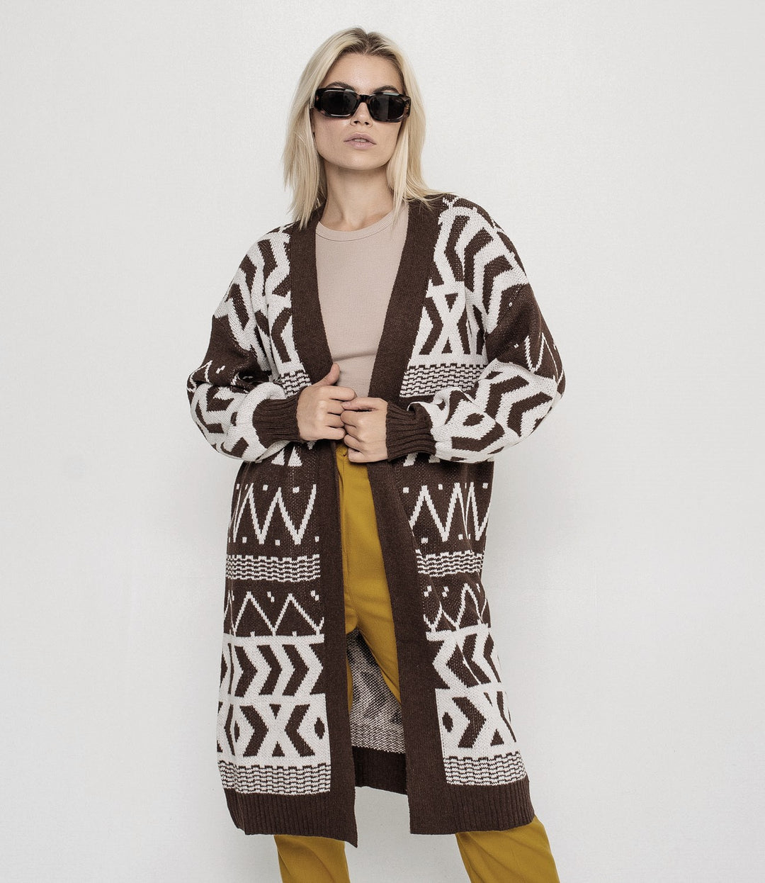 Damen Langer Strickcardigan mit geometrischem Muster und lässigem Schnitt EB