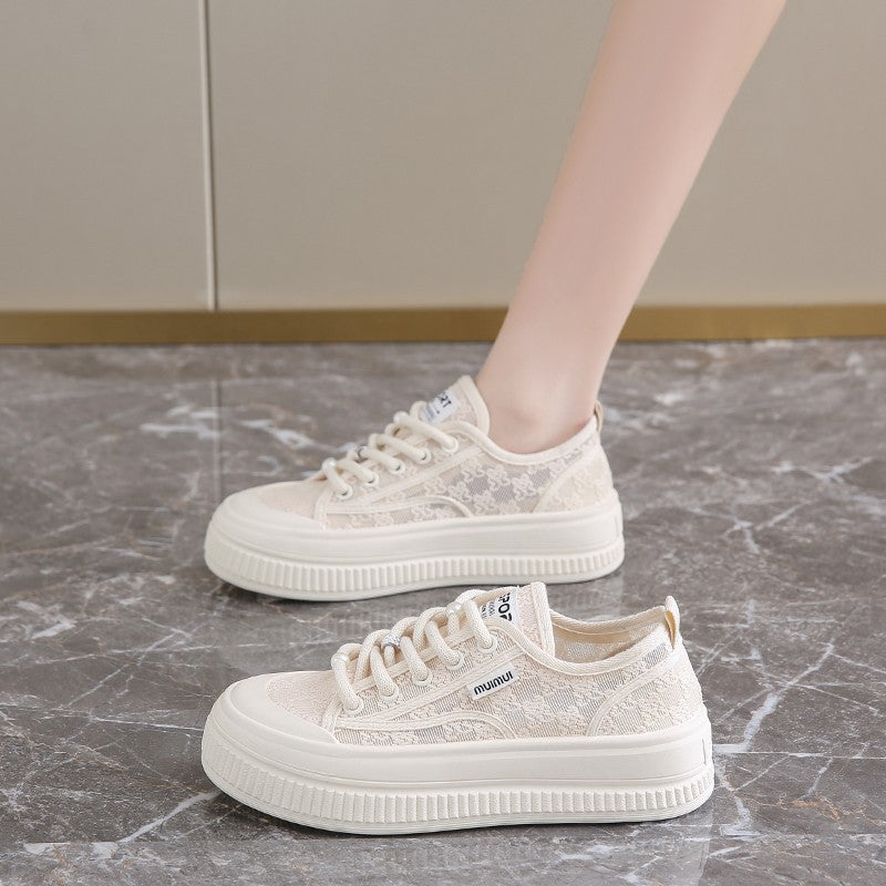 Damen Sneakers aus feiner Spitze mit Plateausohle EB