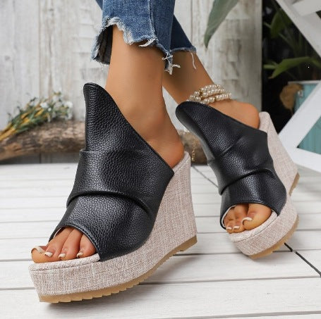 Damen Wedge-Pantoletten mit modischem Schnitt und offenem Zehenbereich EB